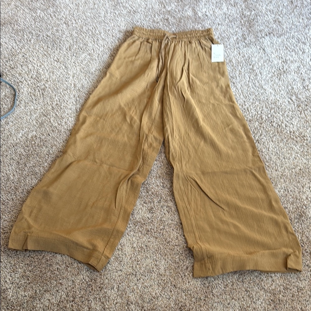 Wide-Leg Mustard Pants